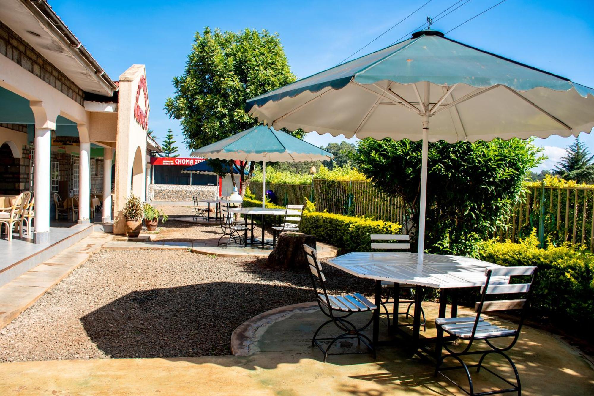 Super Break Hotel Kitale Exterior photo